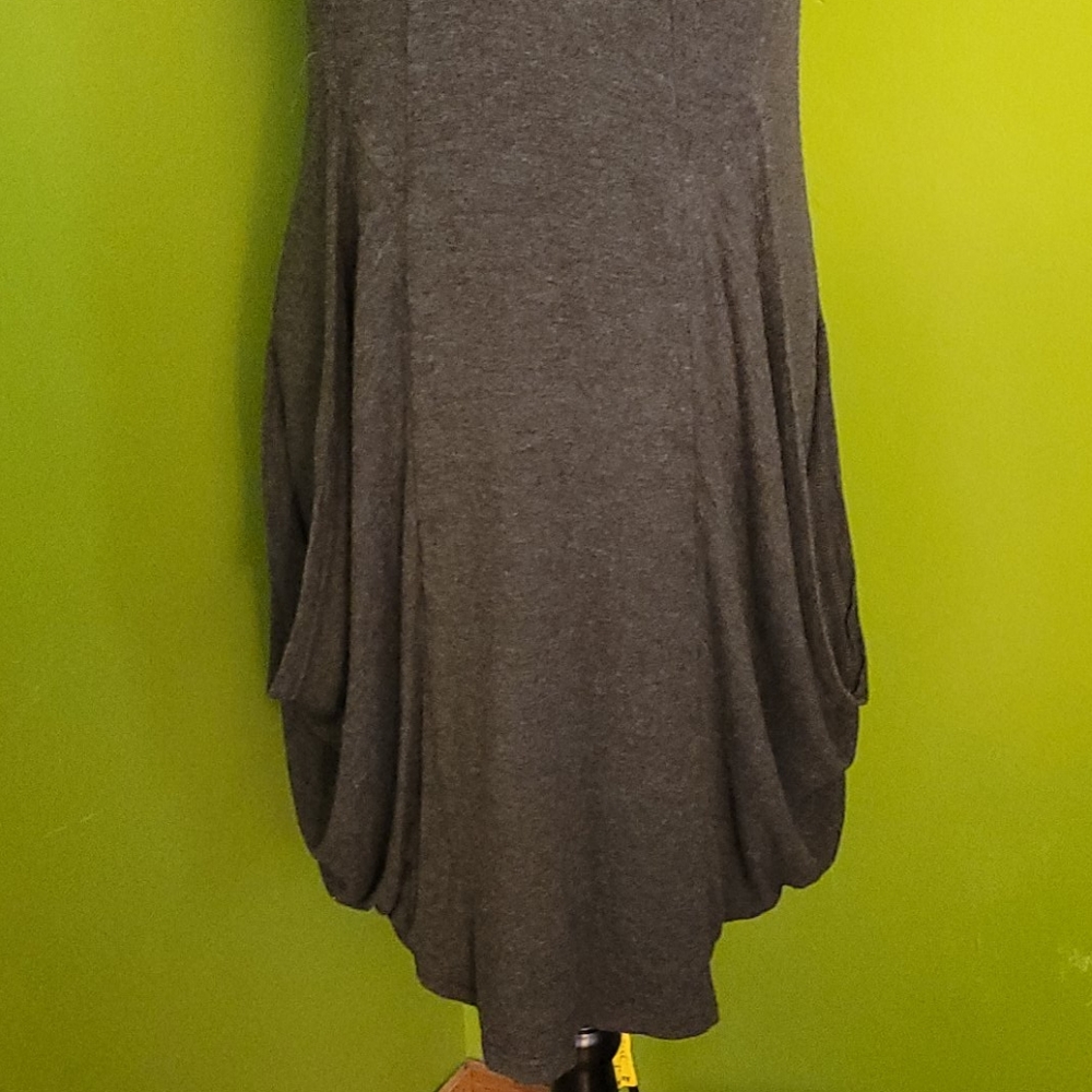 Dress - Picture 6 of 9